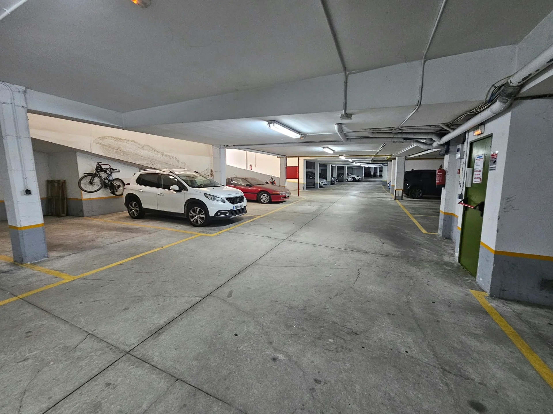 Plaza de garaje en venta en el Sector B – Estella-Lizarra · Fotografía 2
