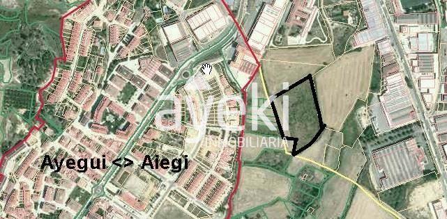 Suelo urbanizable sectorizado de 10.663 m2. · Fotografía 2