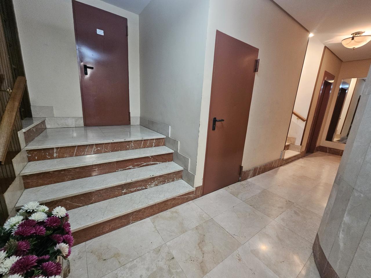 APARTAMENTO SIN ESTRENAR EN EL CENTRO DE ESTELLA-LIZARRA · Fotografía 3