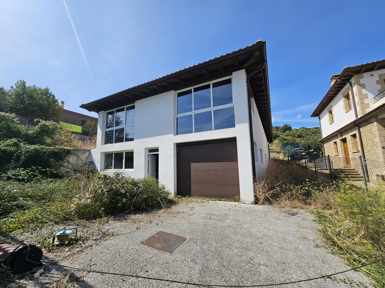 Chalet independiente a terminar en Bearin, junto a Estella.